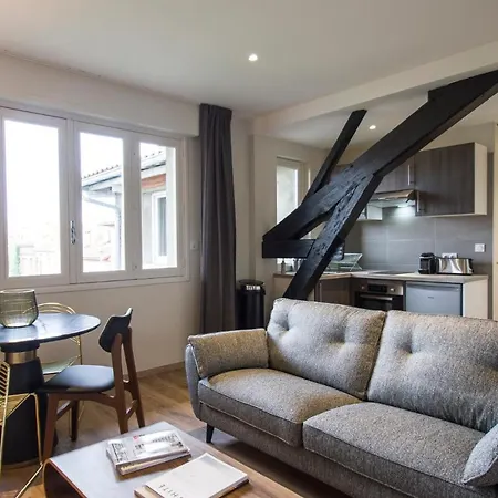 Apartment Les Demoiselles